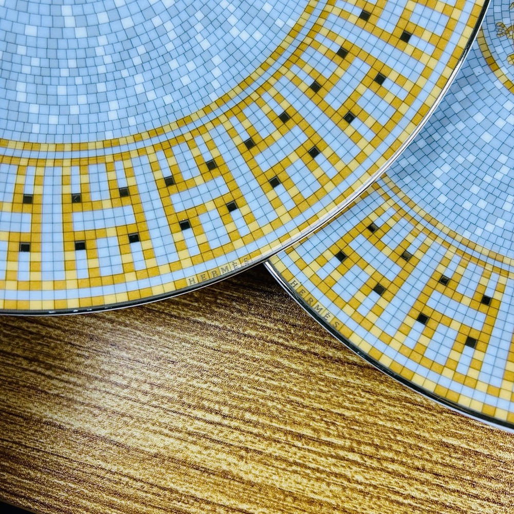 Hermès Mosaique au 24 Dinner Plates Set of 4 - Picture 10 of 13
